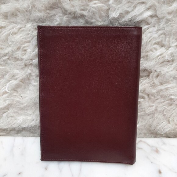 Vintage Etienne Aigner Burgundy Leather Bi-fold Wallet - Picture 2 of 10